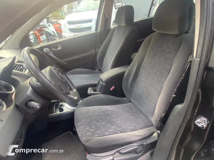MEGANE 1.6 Dynamique Grand Tour 16V