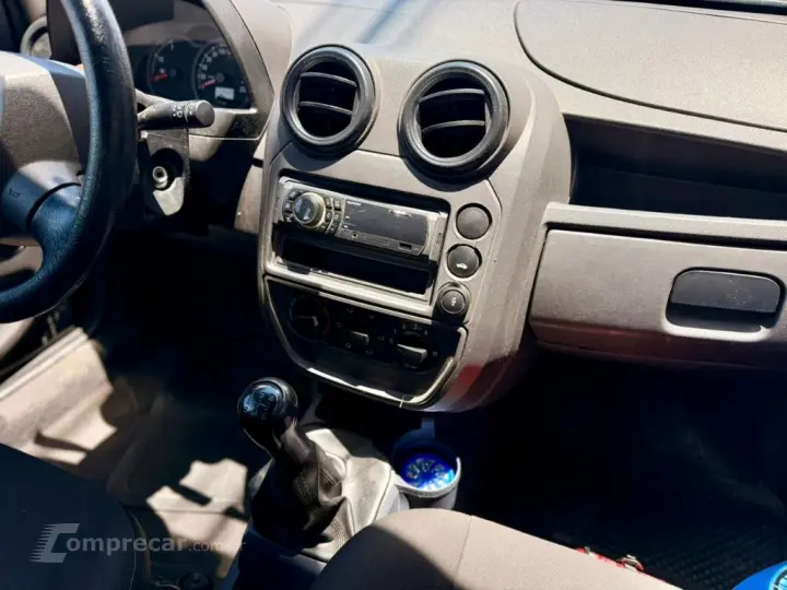 Ka 1.0 8V/1.0 8V ST Flex 3p