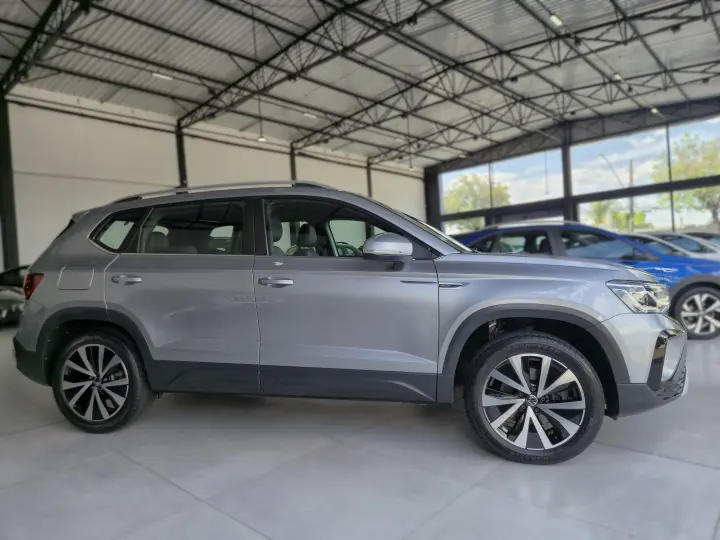 TAOS 1.4 250 TSI Highline