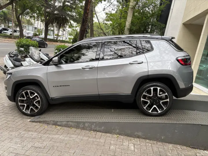 COMPASS 2.0 16V Limited 4X4