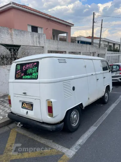 KOMBI 1.6 MI STD Escolar 8V