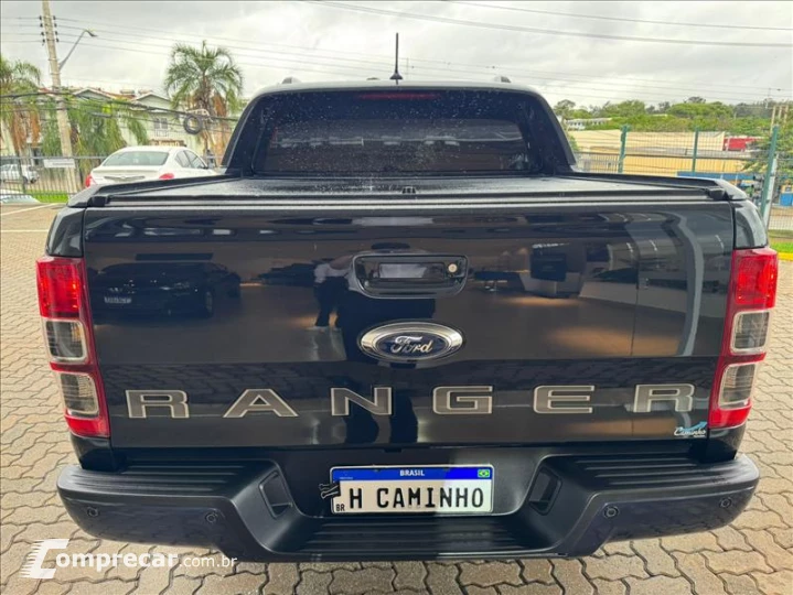 RANGER 2.2 Black 4X2 CD 16V