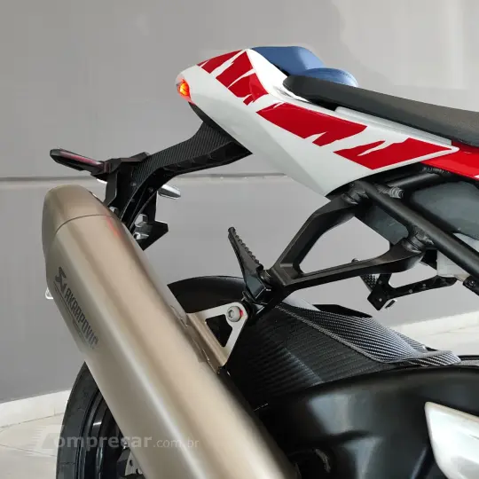 CBR 1000 RR-R FIREBLADE