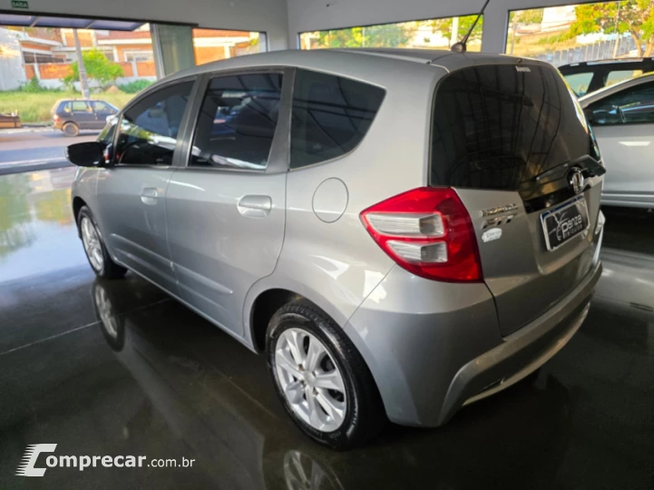 FIT 1.4 LX 16V