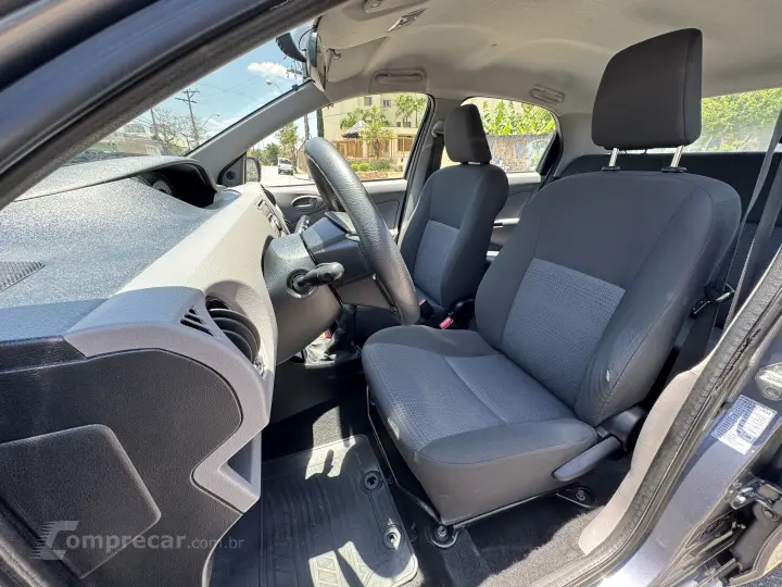 ETIOS 1.5 X Sedan 16V