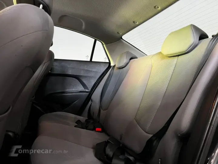 HB20S 1.6 COMFORT PLUS 16V FLEX 4P AUTOMÁTICO