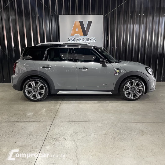 COUNTRYMAN 1.5 12V Twinpower Turbo Hybrid Cooper S E All4 St