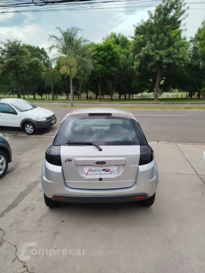 Ka 1.0 8V/1.0 8V ST Flex 3p