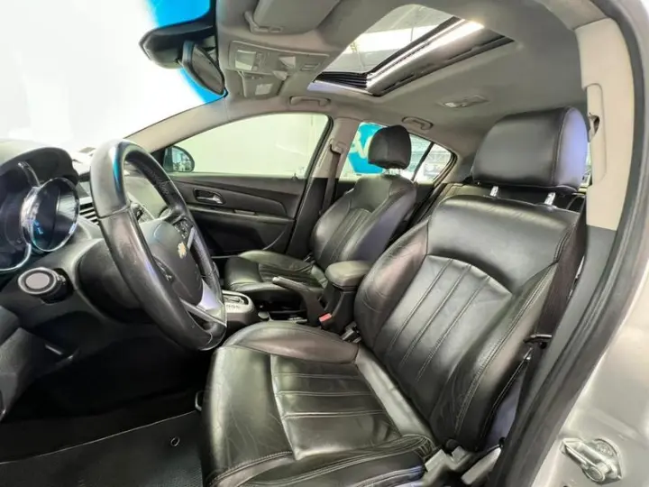 CHEV CRUZE LTZ HB AT