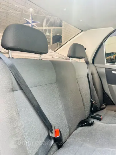 PRISMA  Sed. Maxx/ LT 1.4 8V ECONOF. 4p