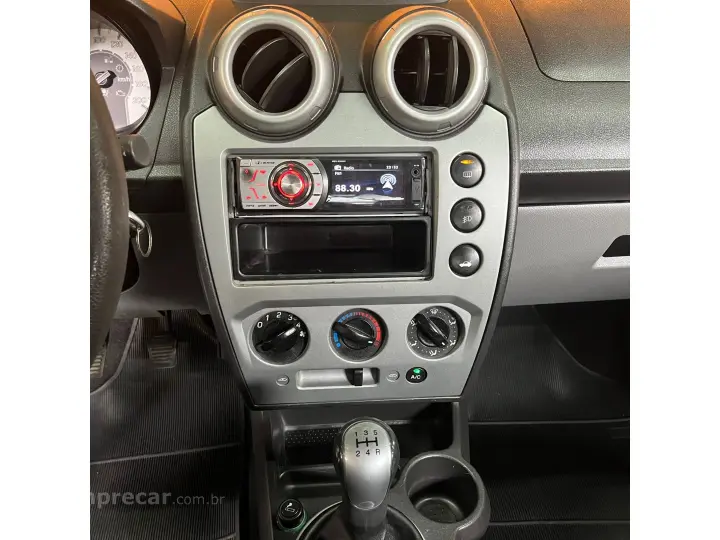 FIESTA 1.6 MPI SEDAN 8V FLEX 4P MANUAL