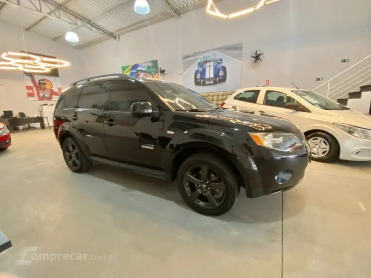 OUTLANDER 3.0 4X4 V6 24V