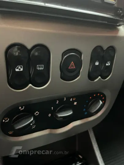 SANDERO 1.0 Authentique 16V