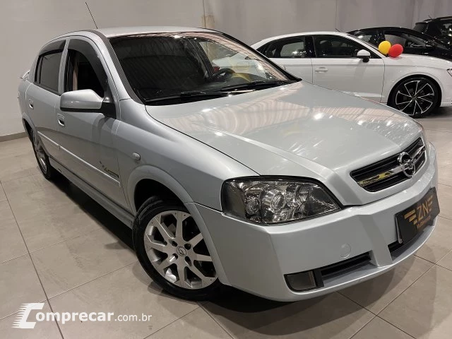 ASTRA HATCH - 2.0 MPFI ADVANTAGE 8V 4P MANUAL