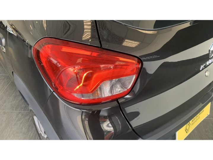 KWID 1.0 12V SCE FLEX ZEN MANUAL