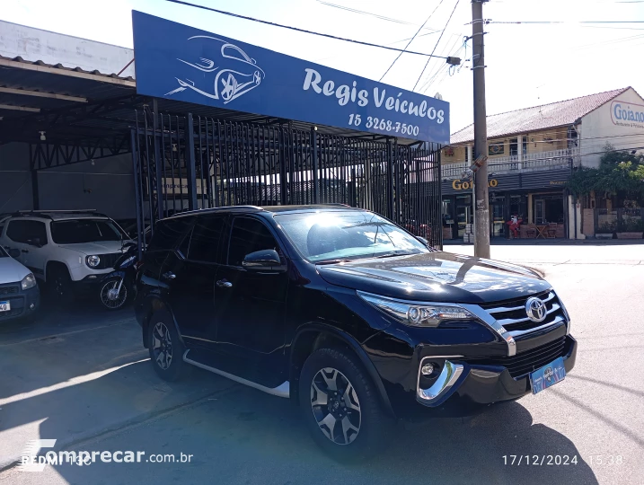 HILUX SW4 2.8 D-4d Turbo SRX 4X4