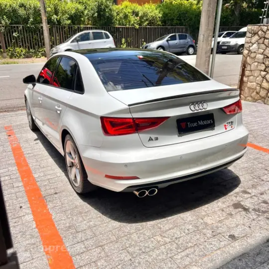 A3 1.4 TFSI Sedan Ambiente 16V