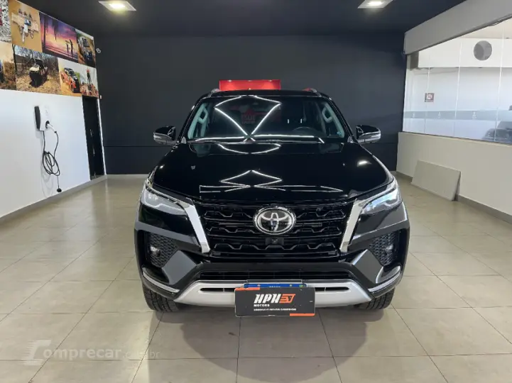 HILUX SW4 2.8 SRX 4X4 7 Lugares 16V Turbo Intercooler