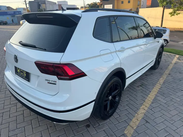 VW Tiguan R-Line 350 2.0 TSI AT 2021
