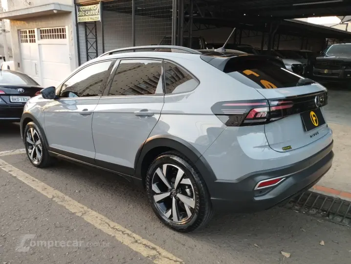 Nivus 1.0 4P FLEX 200 TSI HIGHLINE TURBO AUTOMÁTICO