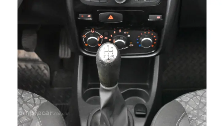 DUSTER - 1.6 4X2 16V 4P MANUAL