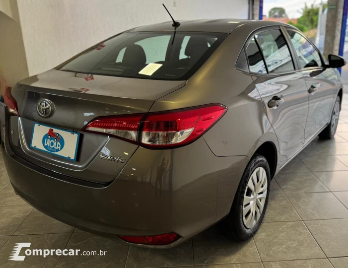 YARIS 1.5 16V Sedan XL Live