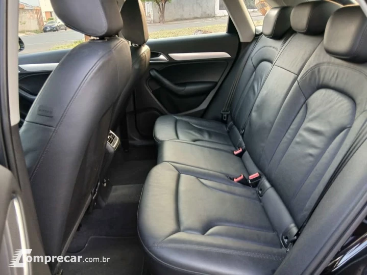 Q3 2.0 TFSI Ambiente Quattro S Tronic