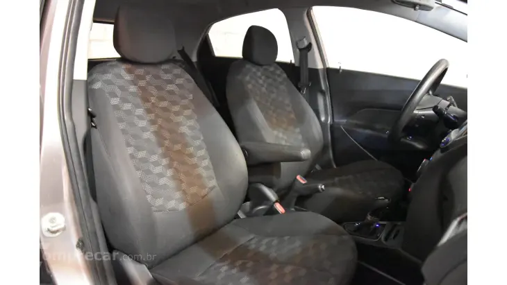 HB20 - 1.6 COMFORT PLUS 16V 4P AUTOMÁTICO