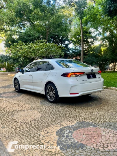 COROLLA 1.8 VVT-I Hybrid Altis Premium