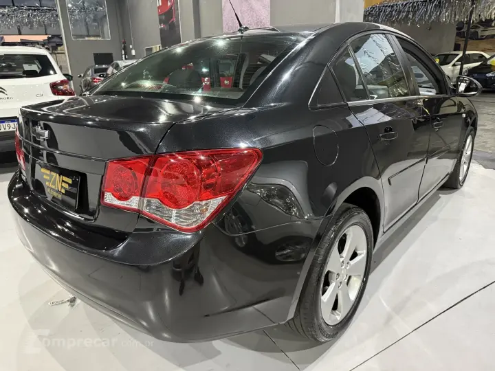 CRUZE 1.8 LT 16V FLEX 4P MANUAL