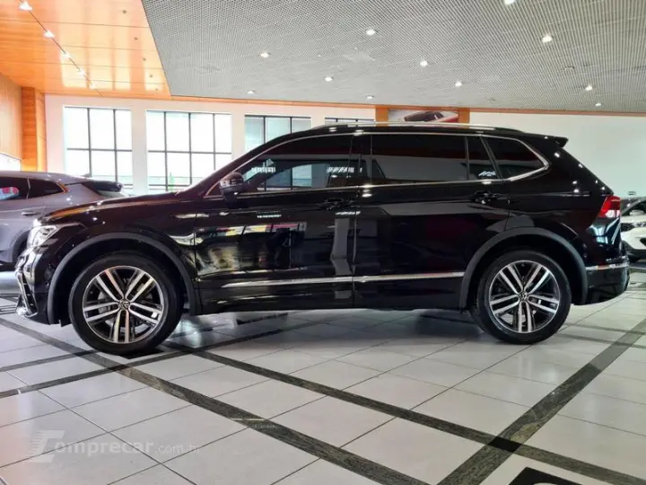 TIGUAN R-LINE TSI 2.0 16V