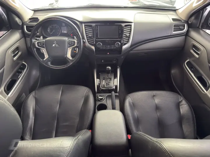 L200 TRITON 2.4 16V Turbo Sport HPE CD 4X4