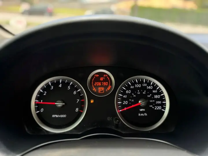 Sentra 2.0/ 2.0 Flex Fuel 16V Aut.