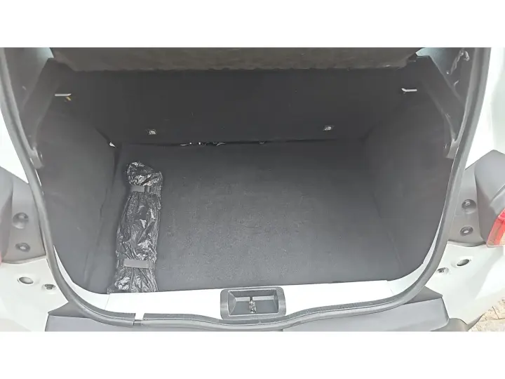 KWID 1.0 12V SCE FLEX INTENSE MANUAL