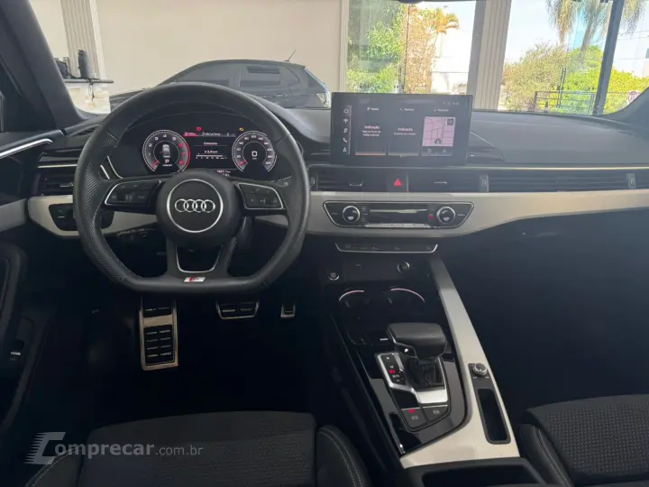 A4 2.0 TFSI S Line 16V 214cv