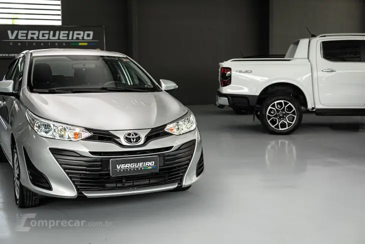 YARIS 1.5 16V Sedan XL live Multidrive