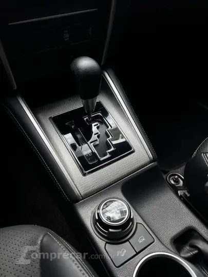 L200 TRITON 2.4 16V Turbo Sport HPE CD 4X4