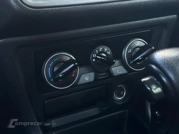 PAJERO TR4 2.0 4X2 16V 140CV FLEX 4P AUTOMÁTICO