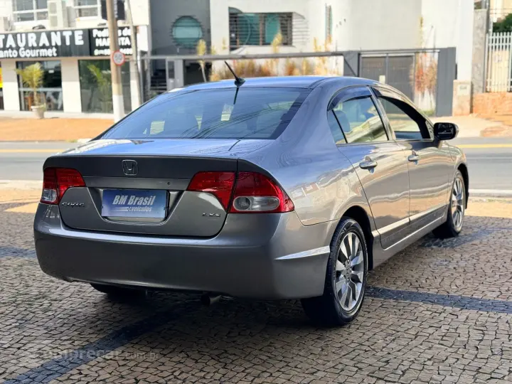 CIVIC 1.8 LXL 16V