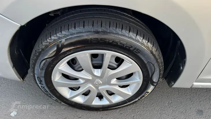 LOGAN 1.6 16V SCE Expression