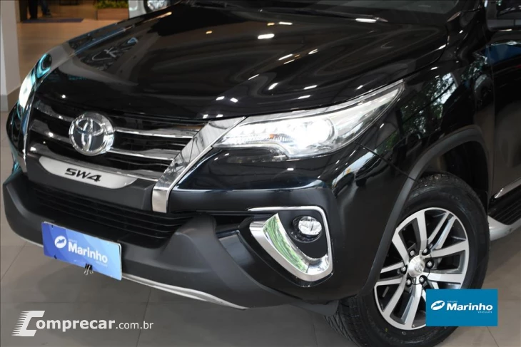 HILUX SW4 2.8 SRX 4X4 7 LUGARES 16V TURBO INTERCO