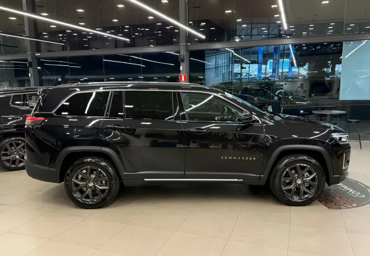 COMMANDER 1.3 T270 Turbo Longitude