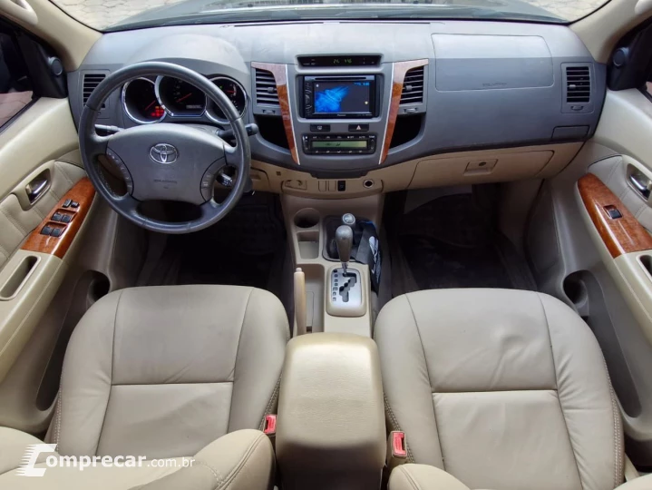 HILUX SW4 3.0 SRV 4X4 7 Lugares 16V Turbo Intercooler