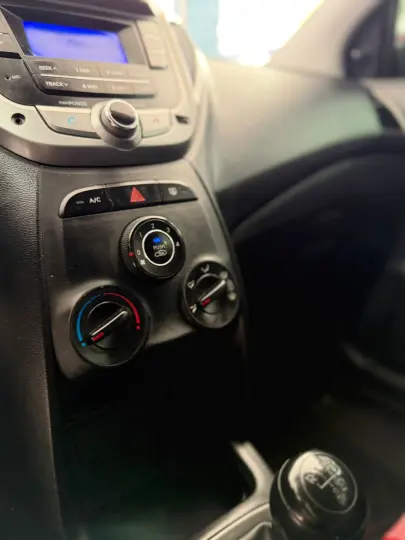 HB20 1.6 Comfort Plus 16V