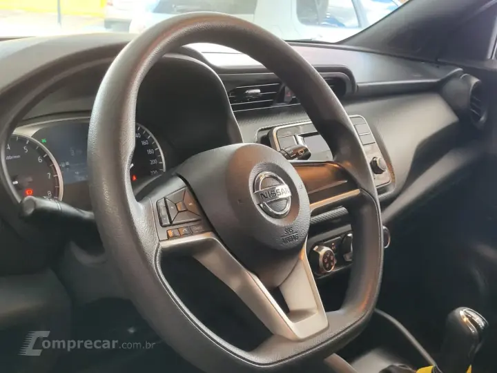 KICKS S 1.6 16V FlexStar 5p Mec.