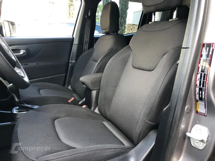 Renegade 1.8 16V Flex 4P Automático