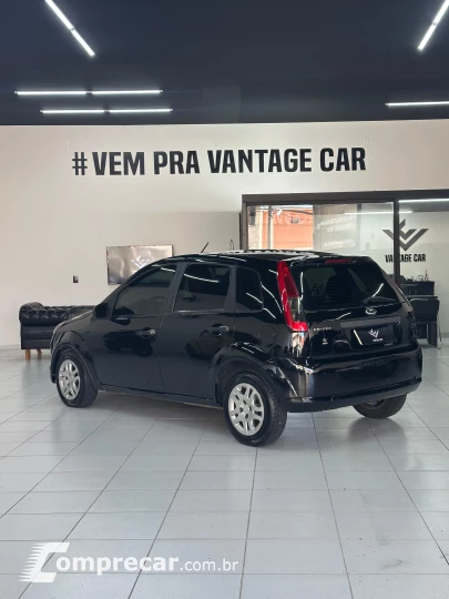 FIESTA 1.0 MPI Hatch 8V
