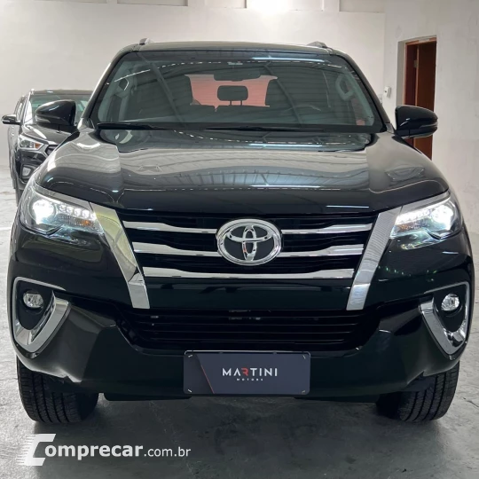 Hilux CD SRX 4x4 2.8 TDI 16V Diesel Aut.