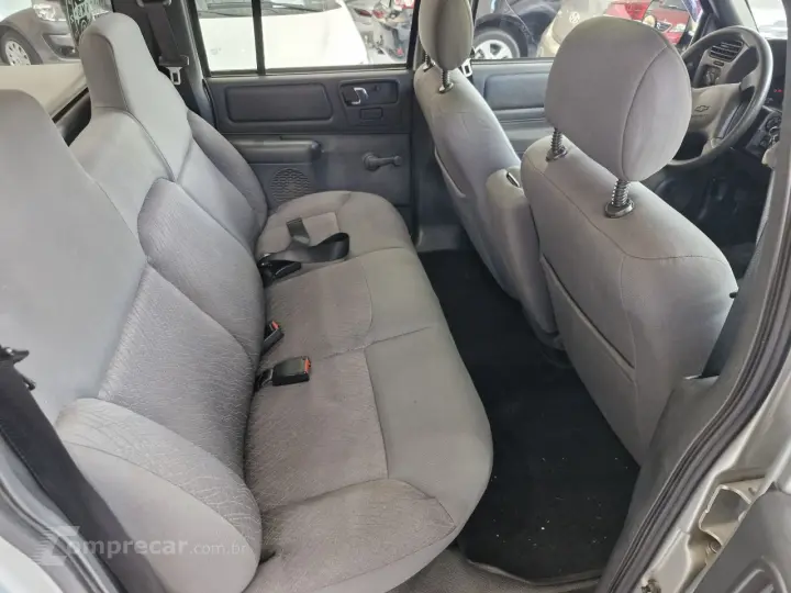 S10 2.4 ADVANTAGE CABINE DUPLA