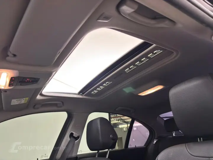 320i 2.0 SPORT GP 16V TURBO ACTIVE FLEX 4P AUTOMÁTICO